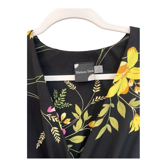 Maison Tara Dress 3/4 Sleeve Surplice Floral Smocked Waist Dress Size 12 L1 - Picture 2 of 3